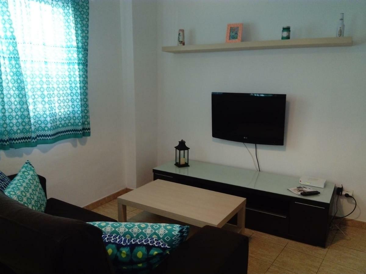 Apartamento Dos Aceras Малага Экстерьер фото