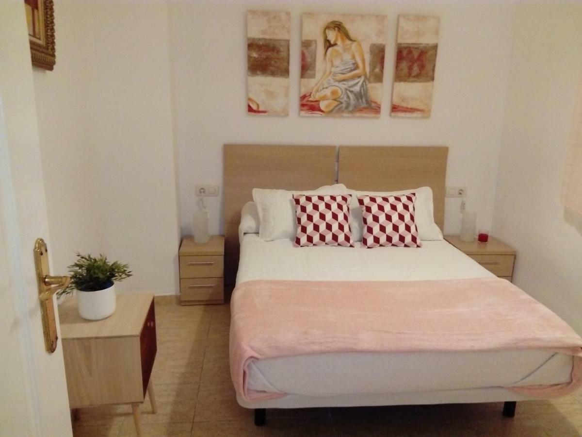 Apartamento Dos Aceras Малага Экстерьер фото