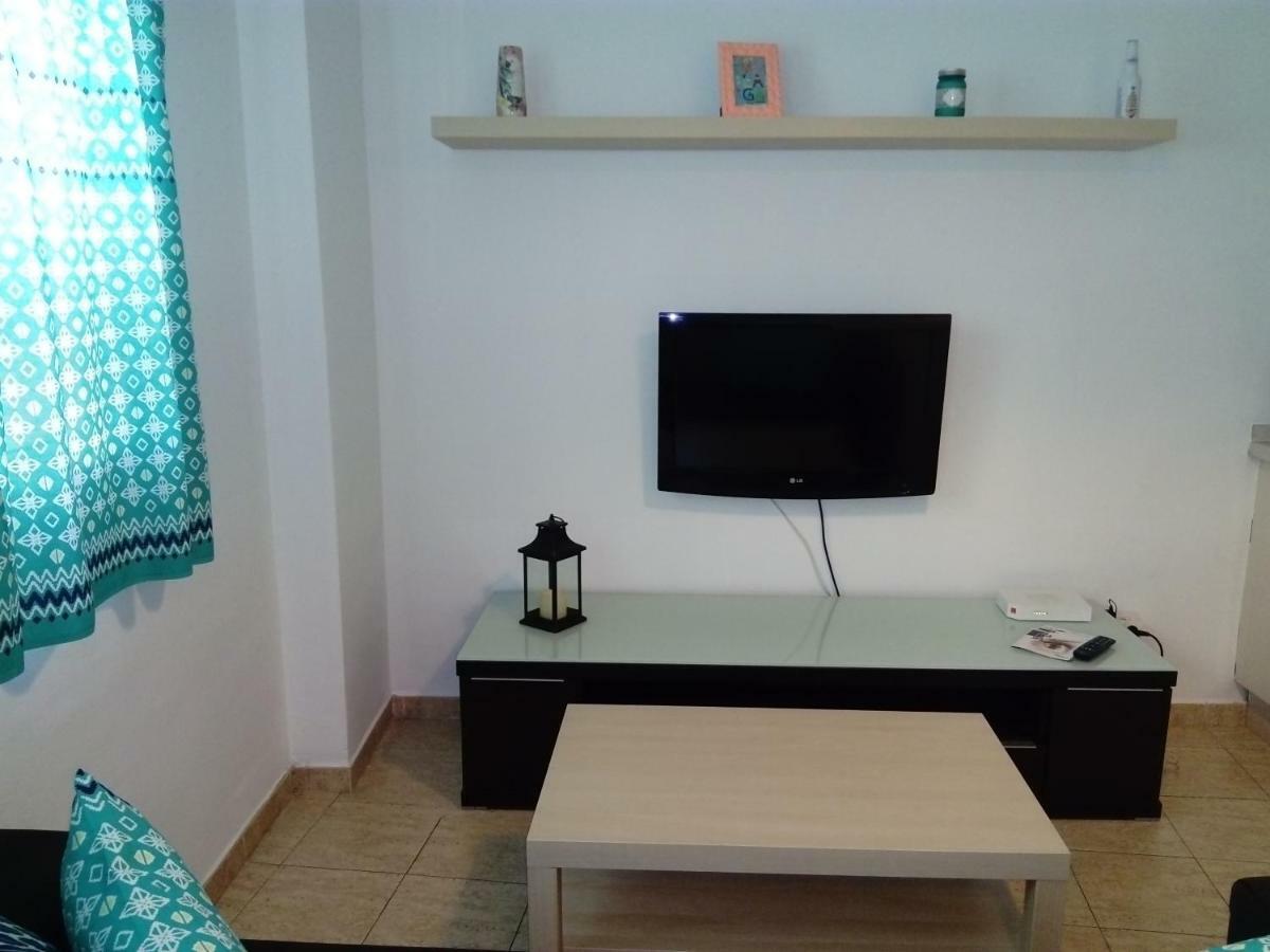 Apartamento Dos Aceras Малага Экстерьер фото
